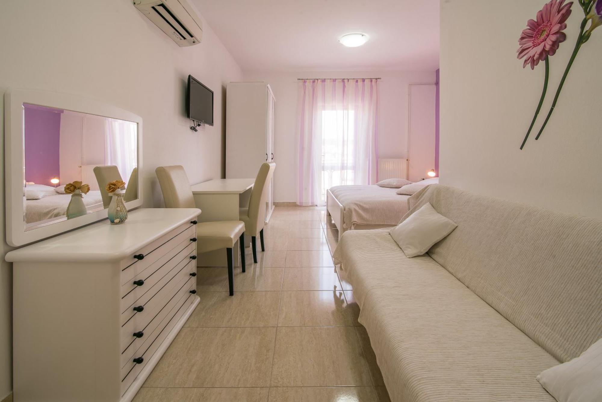 B&B Villa Ana 克尔克 外观 照片