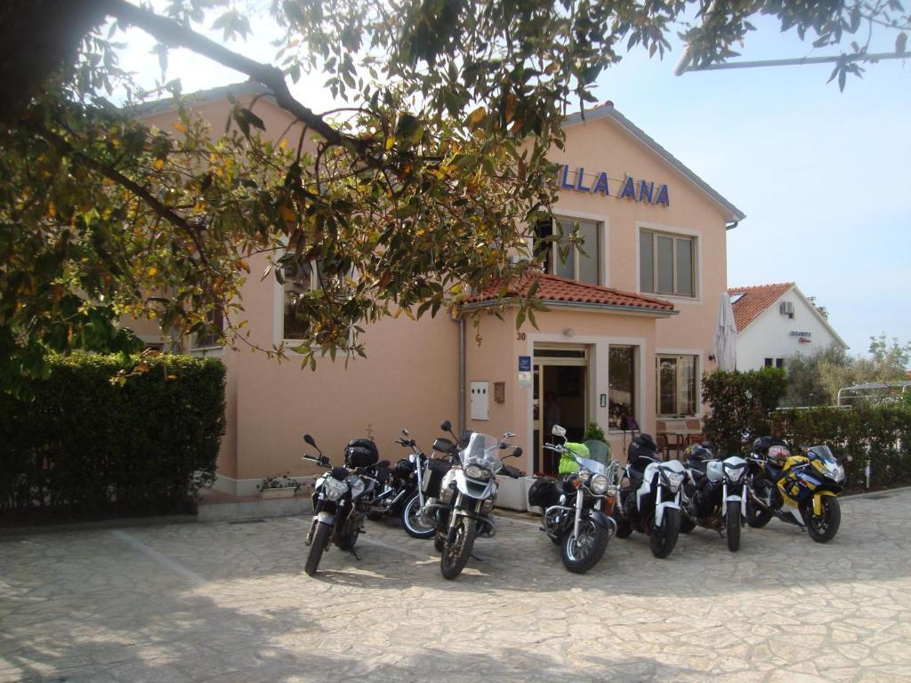 B&B Villa Ana 克尔克 外观 照片