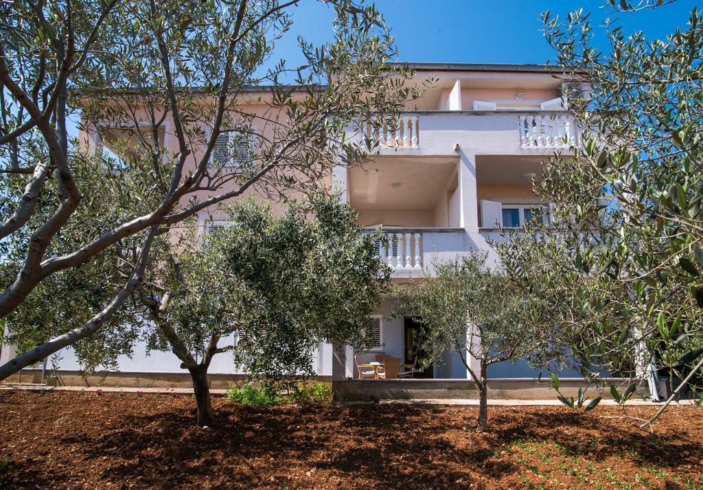 B&B Villa Ana 克尔克 外观 照片