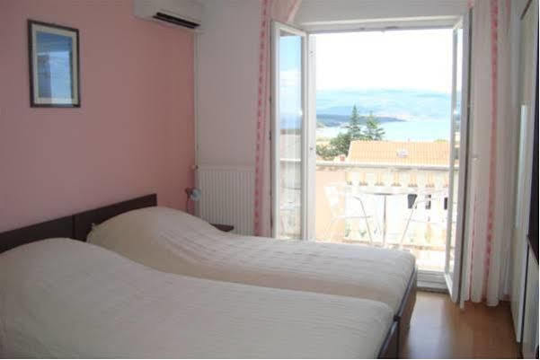 B&B Villa Ana 克尔克 外观 照片